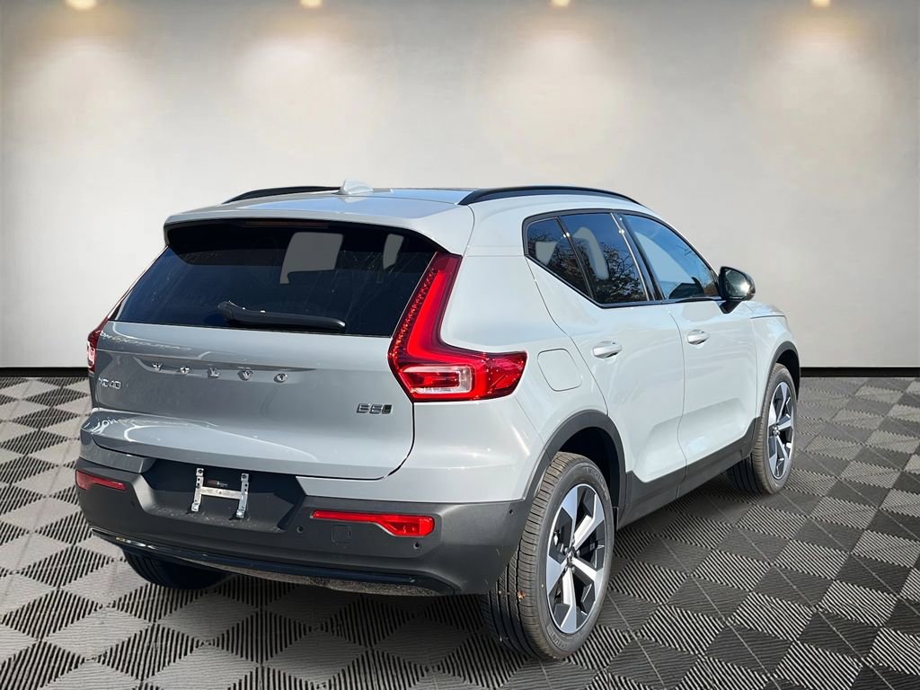 New 2026 Volvo XC40 B5 Plus w/ Protection Package Premier image 3