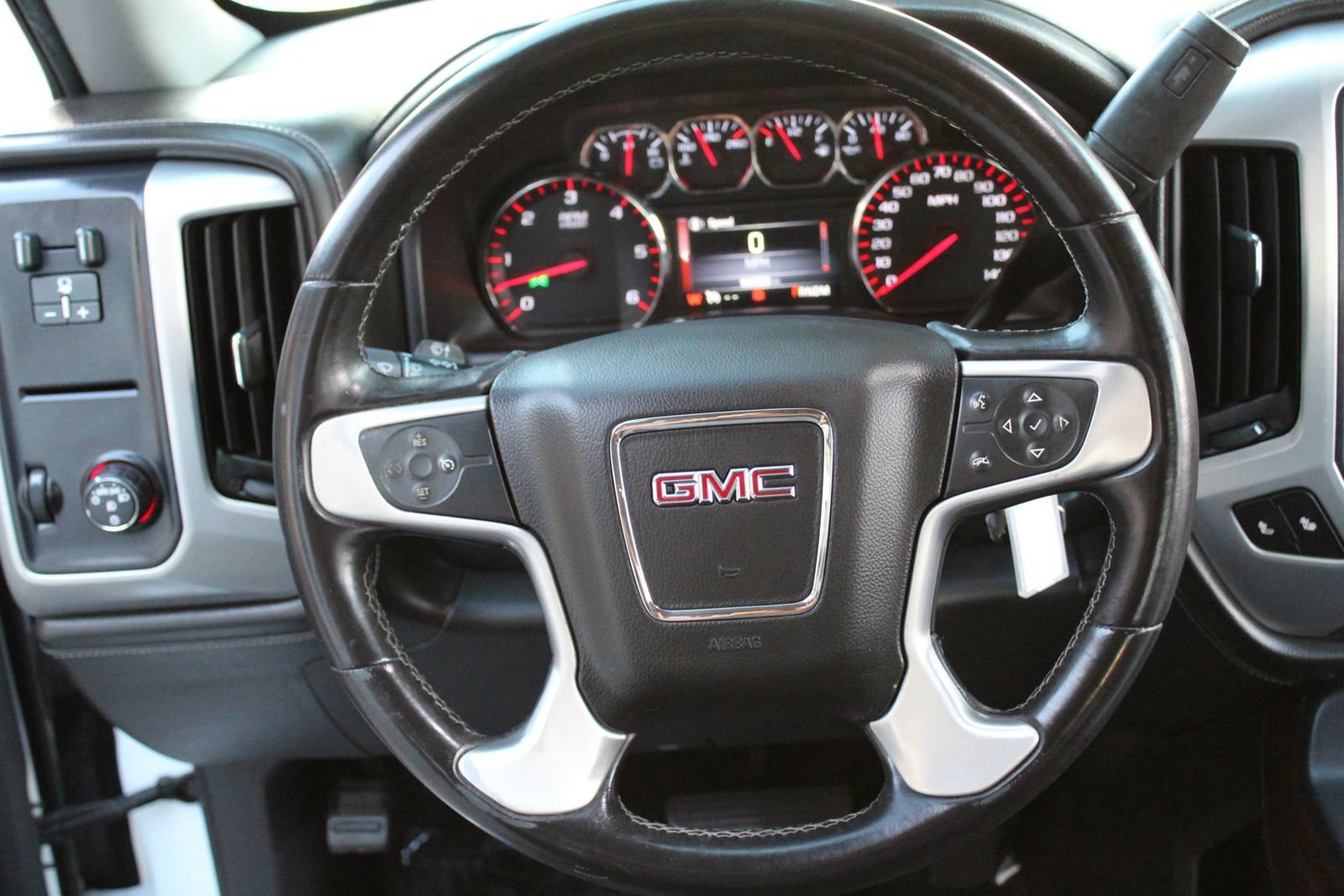 Used 2015 GMC Sierra 1500 SLT w/ SLT Crew Cab Value Package RWD image 14