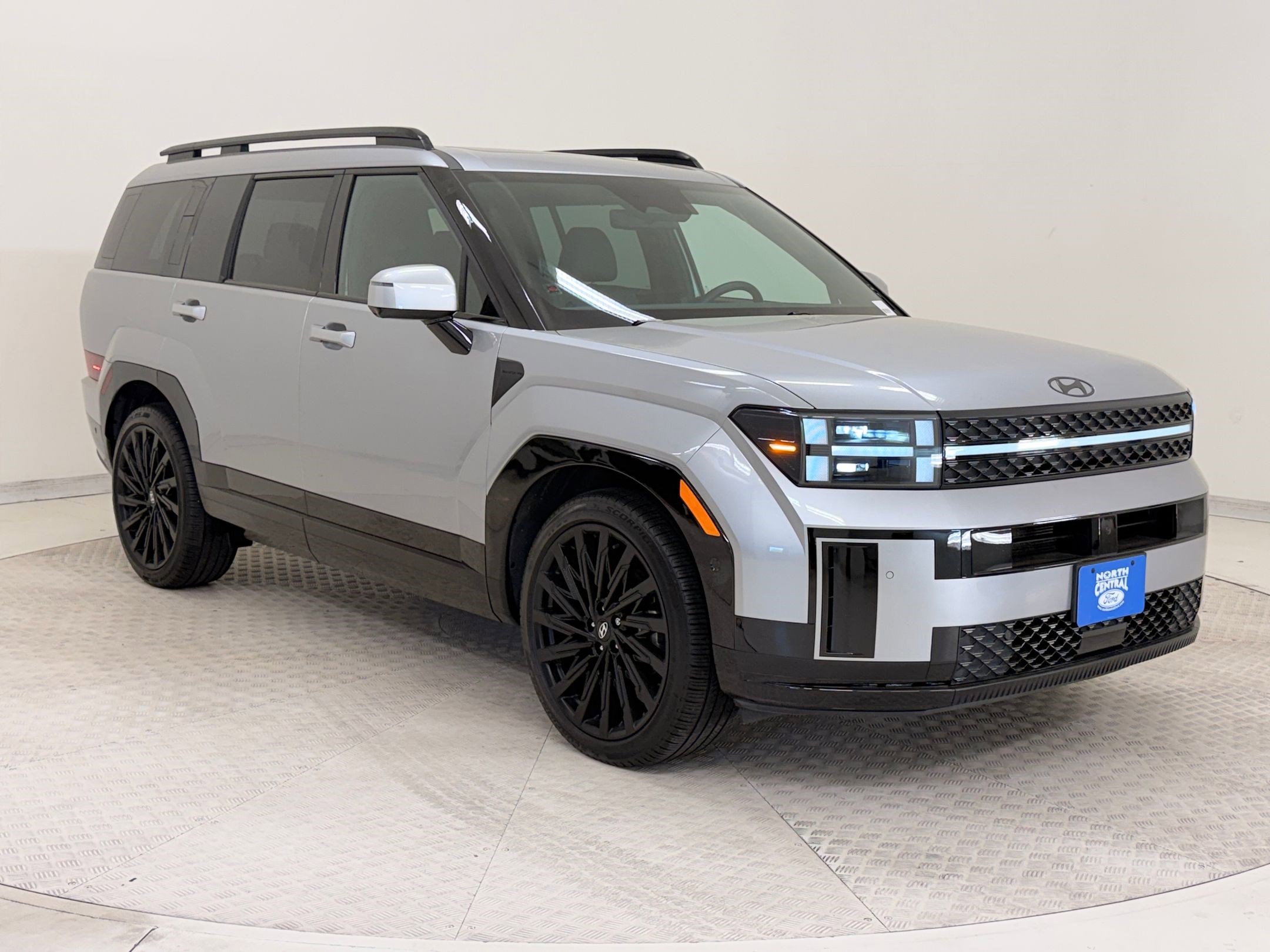 Used 2024 Hyundai Santa Fe Calligraphy image 7