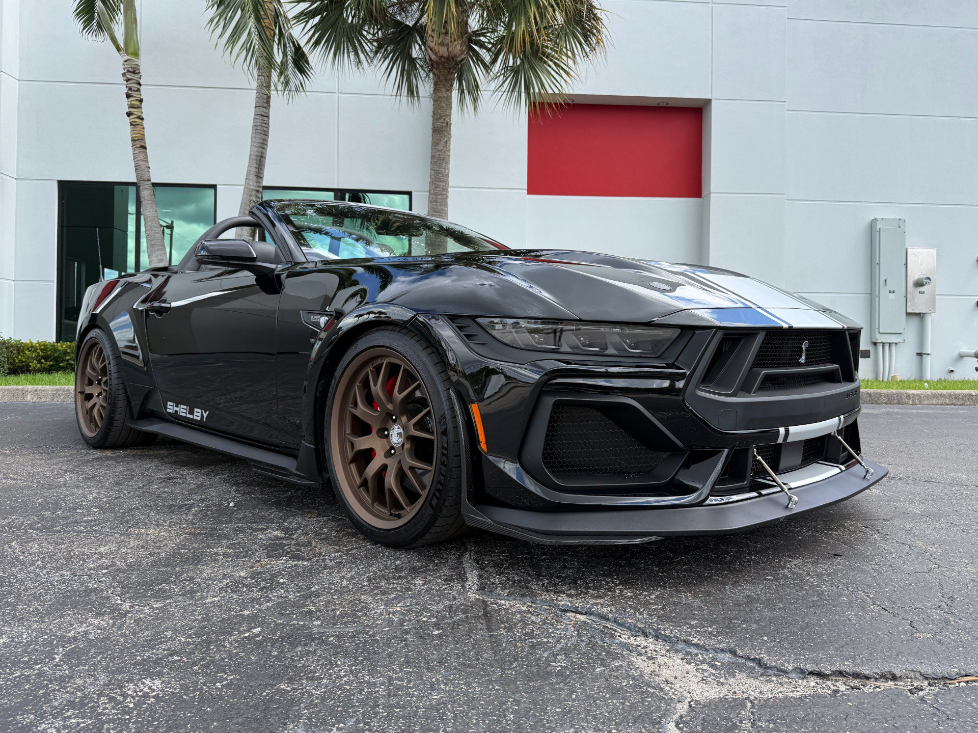 Used 2025 Ford Mustang GT Premium w/ GT Performance Package RWD image 23