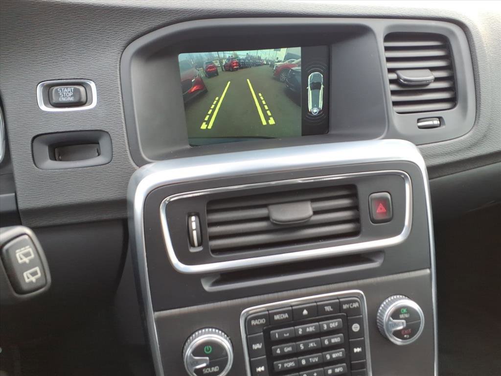 Used 2016 Volvo V60 T5 Premier image 24