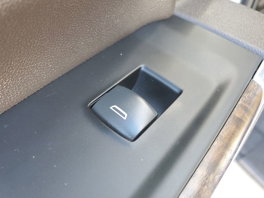 Used 2022 GMC Sierra 2500 Denali w/ Denali Ultimate Package image 18