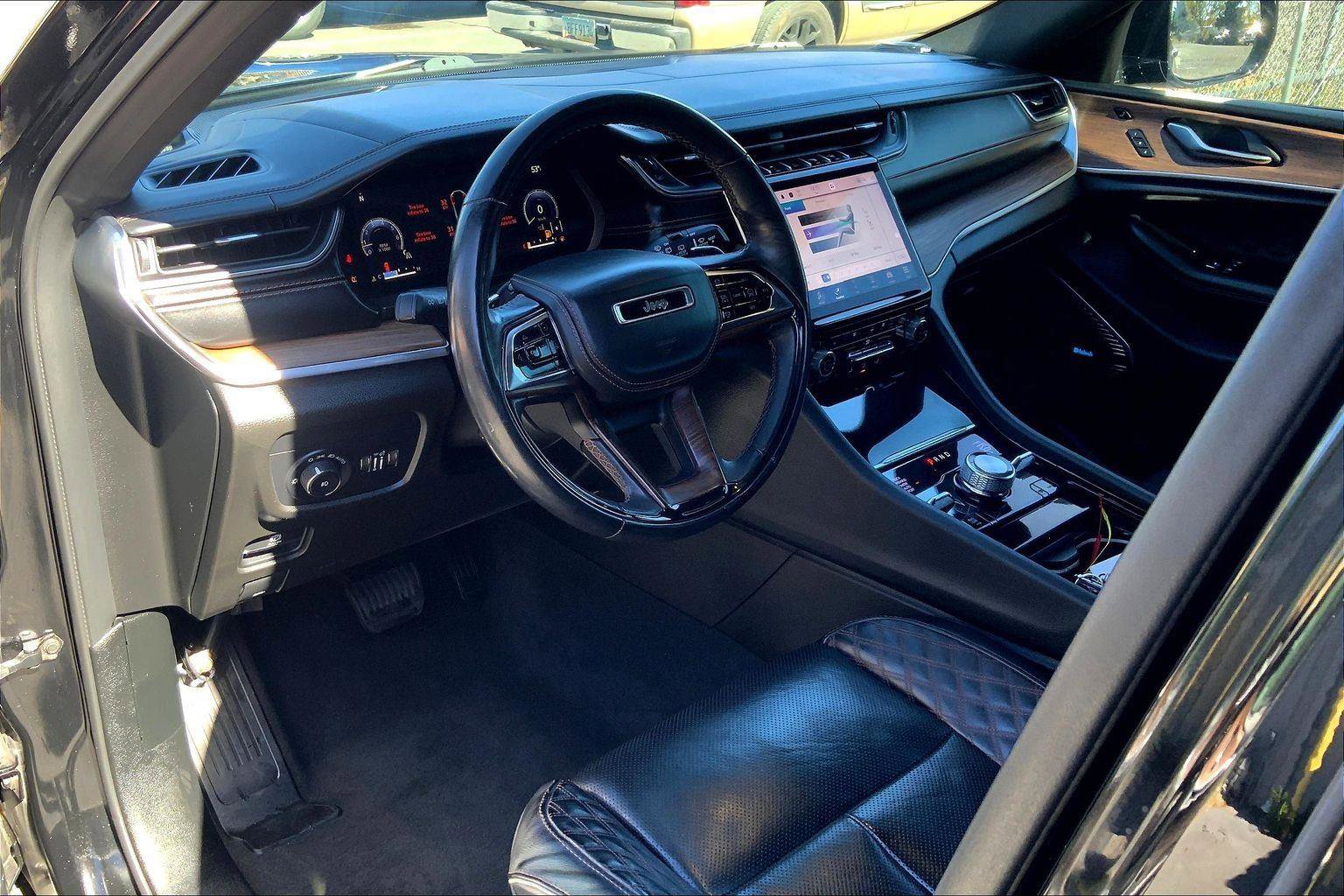 Certified 2021 Jeep Grand Cherokee L Summit w/ Advanced Protech Group IV image 14