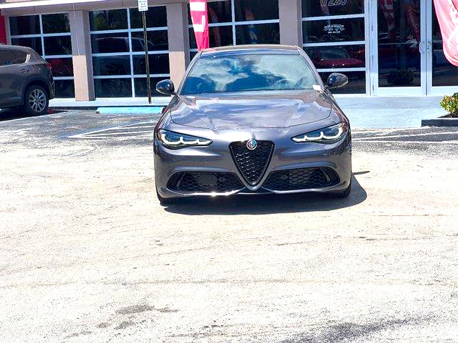New 2024 Alfa Romeo Giulia Sprint RWD image 2
