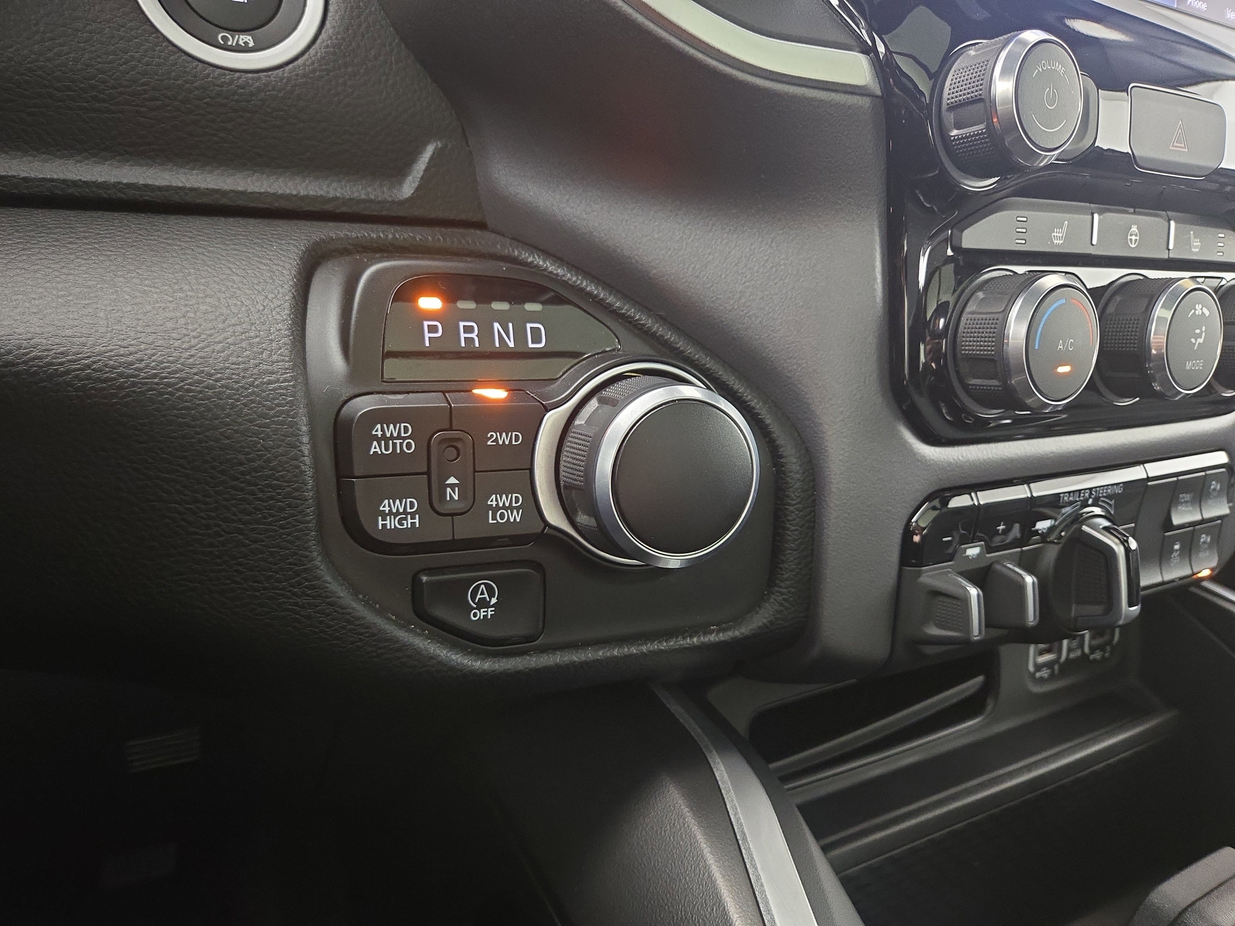 Certified 2022 RAM 1500 Big Horn image 25