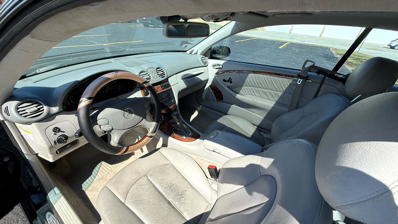 Used 2005 Mercedes-Benz CLK 500 Coupe image 9