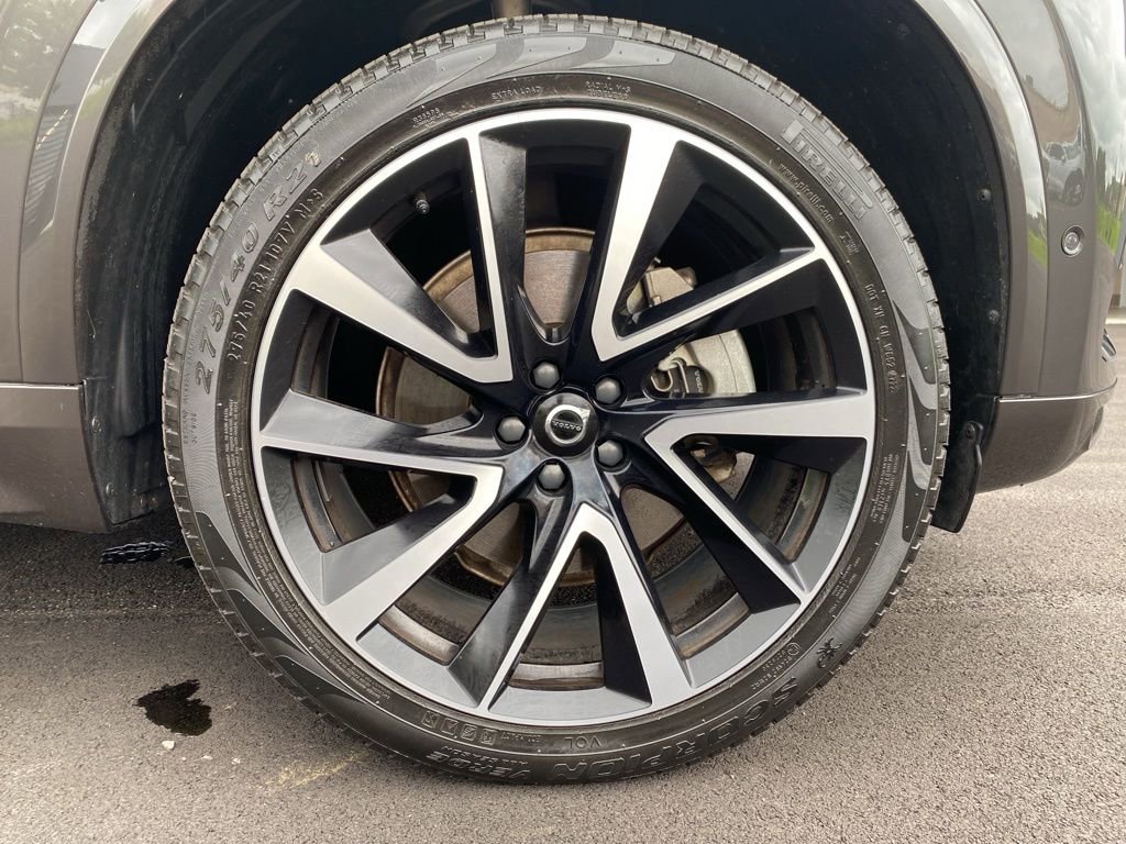 Used 2023 Volvo XC90 B6 Plus w/ Protection Package image 32