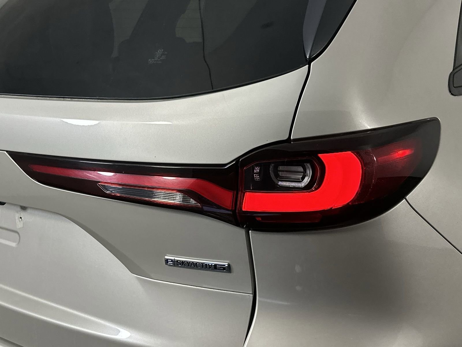 Used 2024 MAZDA CX-90 3.3 Turbo w/ Preferred Package image 25