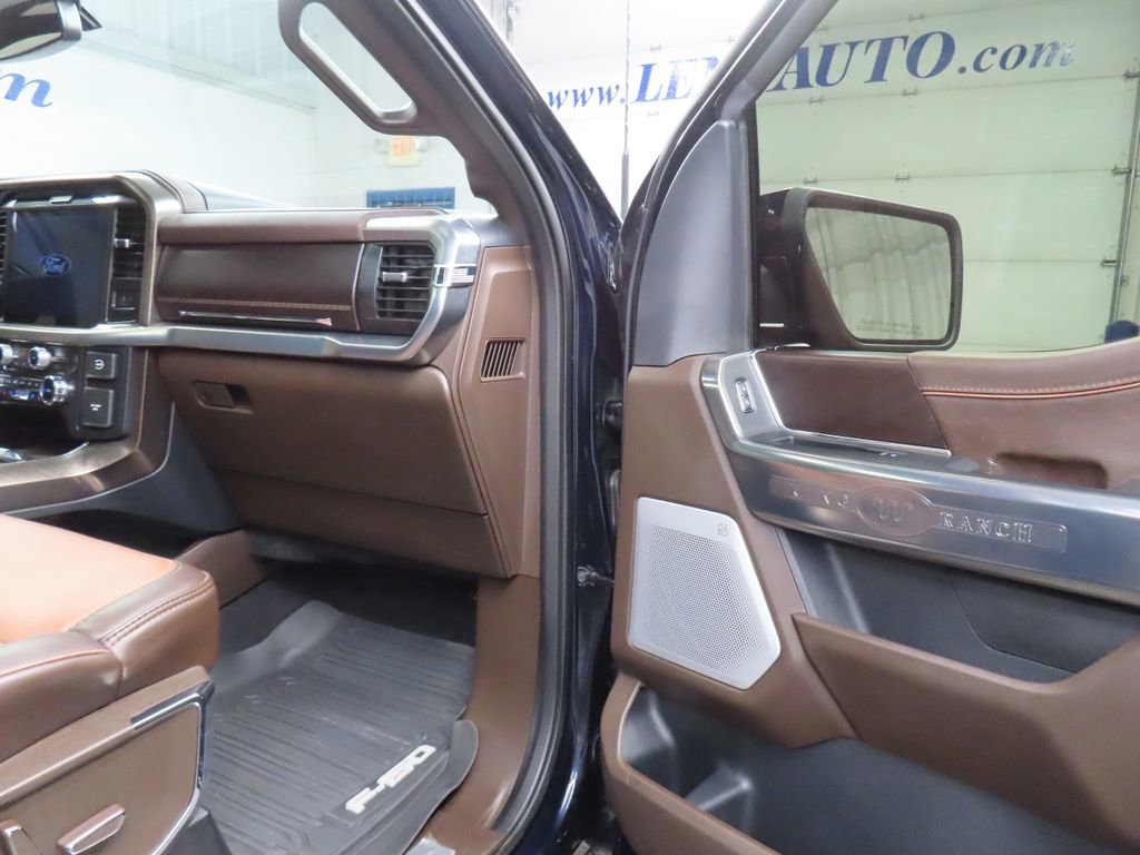 Used 2025 Ford F150 King Ranch image 32