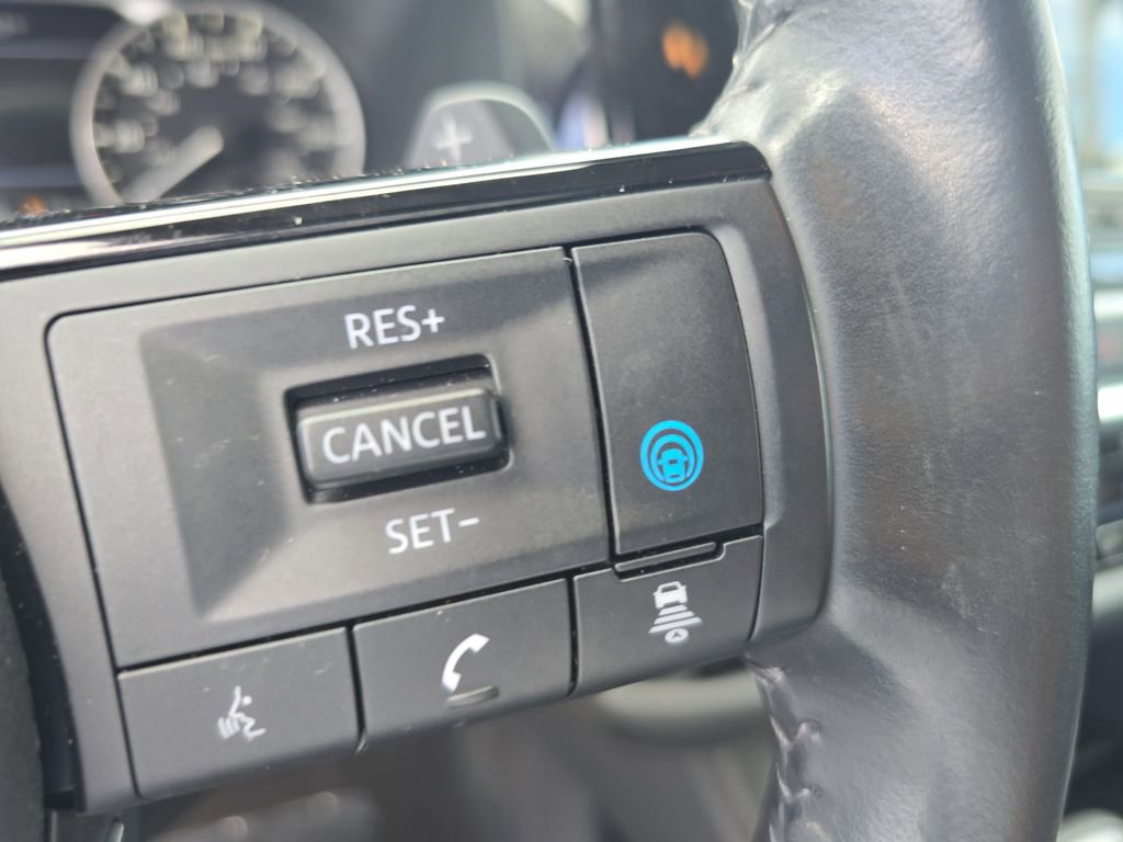 Used 2024 Nissan Pathfinder SL image 28