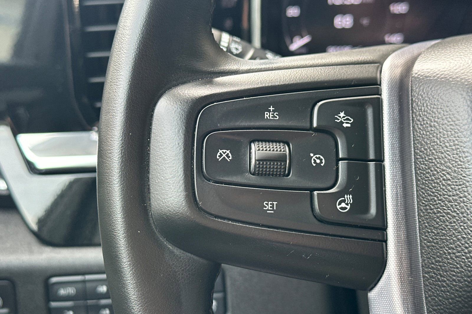 Used 2023 GMC Sierra 1500 Elevation image 31