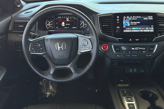 Certified 2025 Honda Passport TrailSport image 18