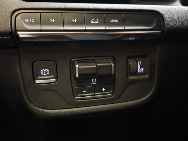 Used 2021 Cadillac Escalade ESV Sport image 13