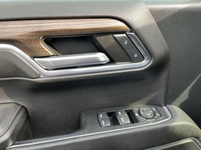 Used 2023 Chevrolet Silverado 1500 RST AWD/4WD image 16