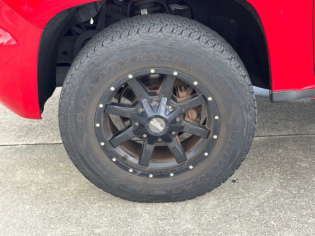 Used 2015 GMC Canyon W/T RWD image 11