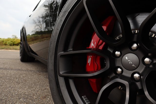 Used 2023 Dodge Challenger SRT Hellcat Widebody image 2