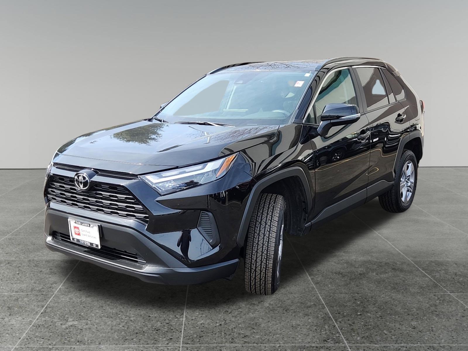 Certified 2025 Toyota RAV4 XLE AWD/4WD image 3