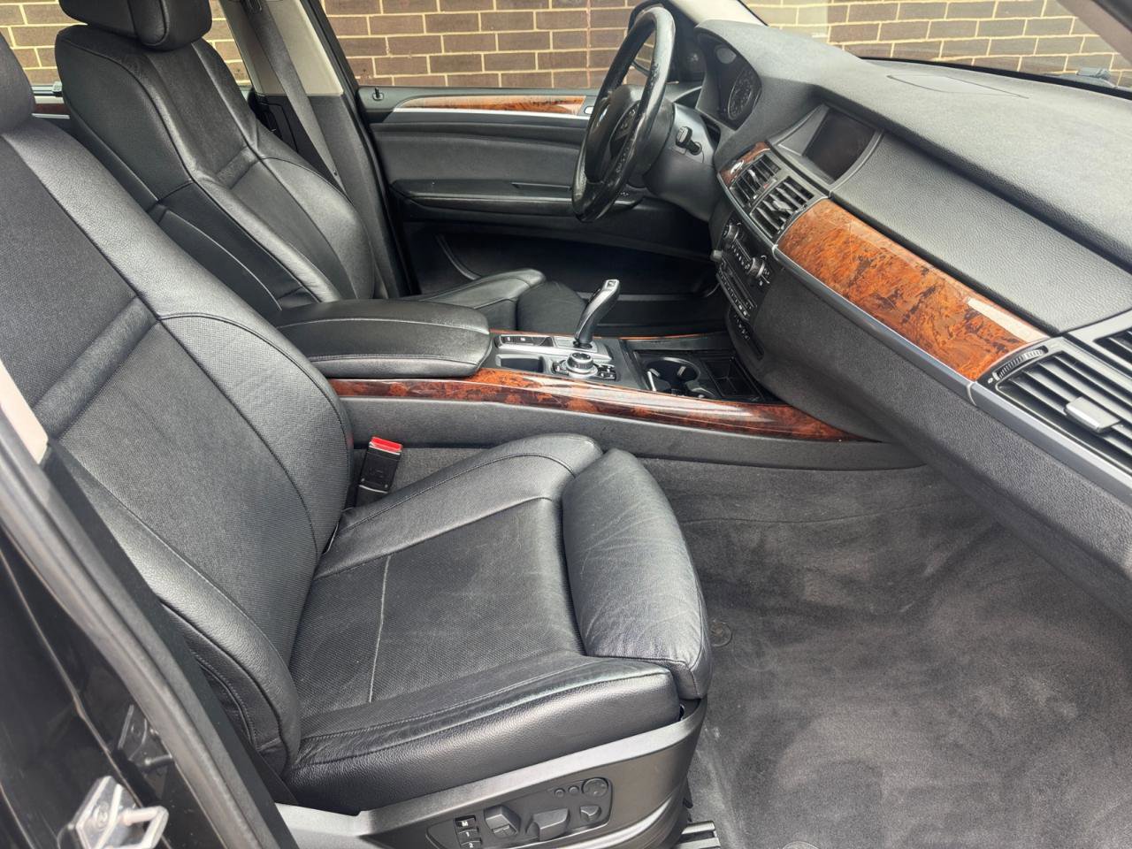 Used 2012 BMW X5 xDrive35i image 12