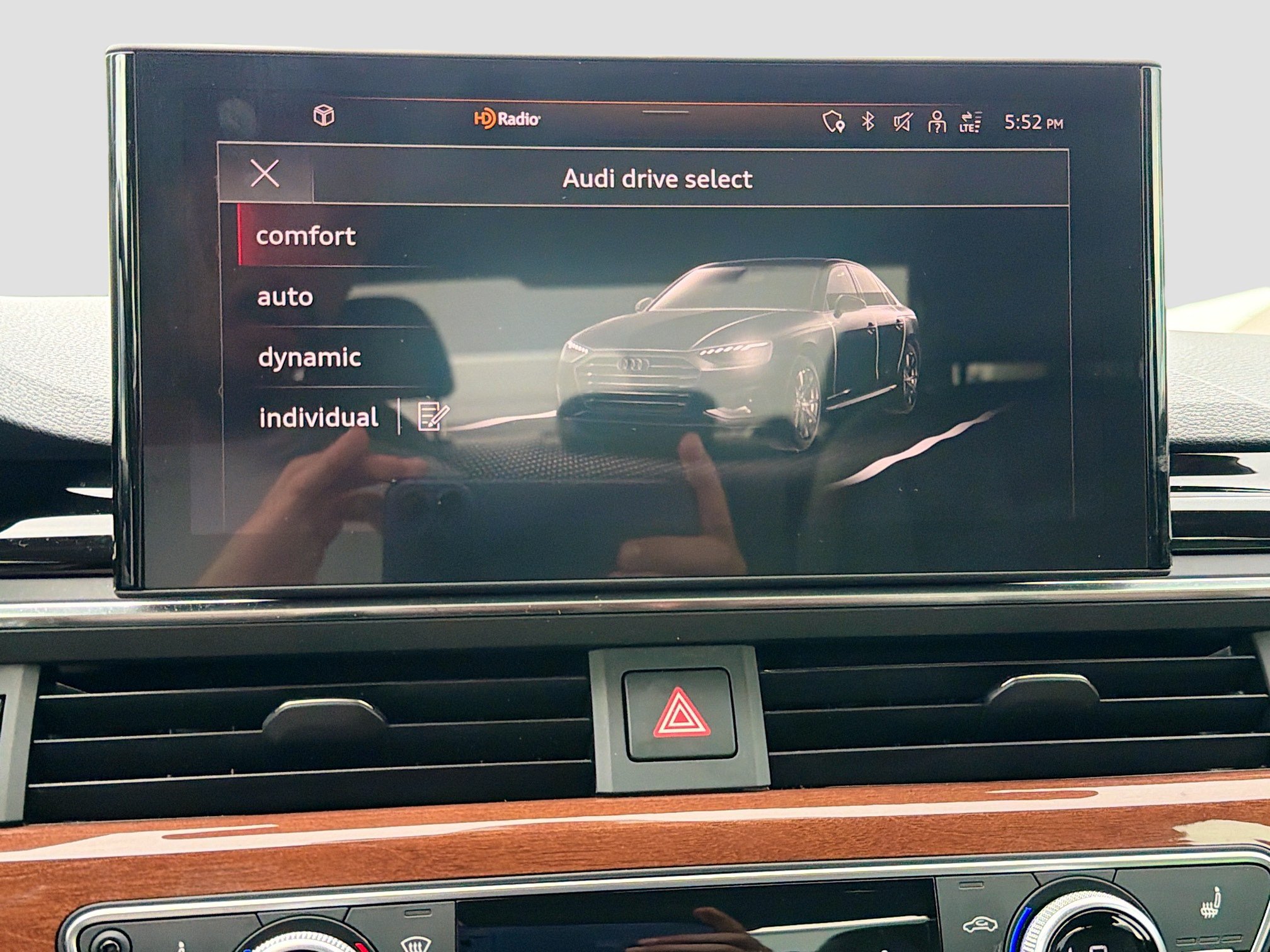 Used 2020 Audi A4 2.0T Premium w/ Convenience Package FWD image 29