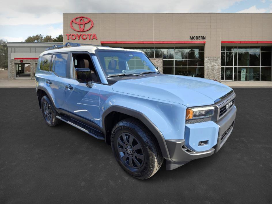 New 2025 Toyota Land Cruiser image 3