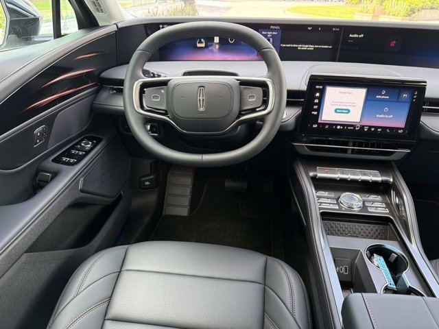 New 2026 Lincoln Nautilus Premier AWD/4WD image 25