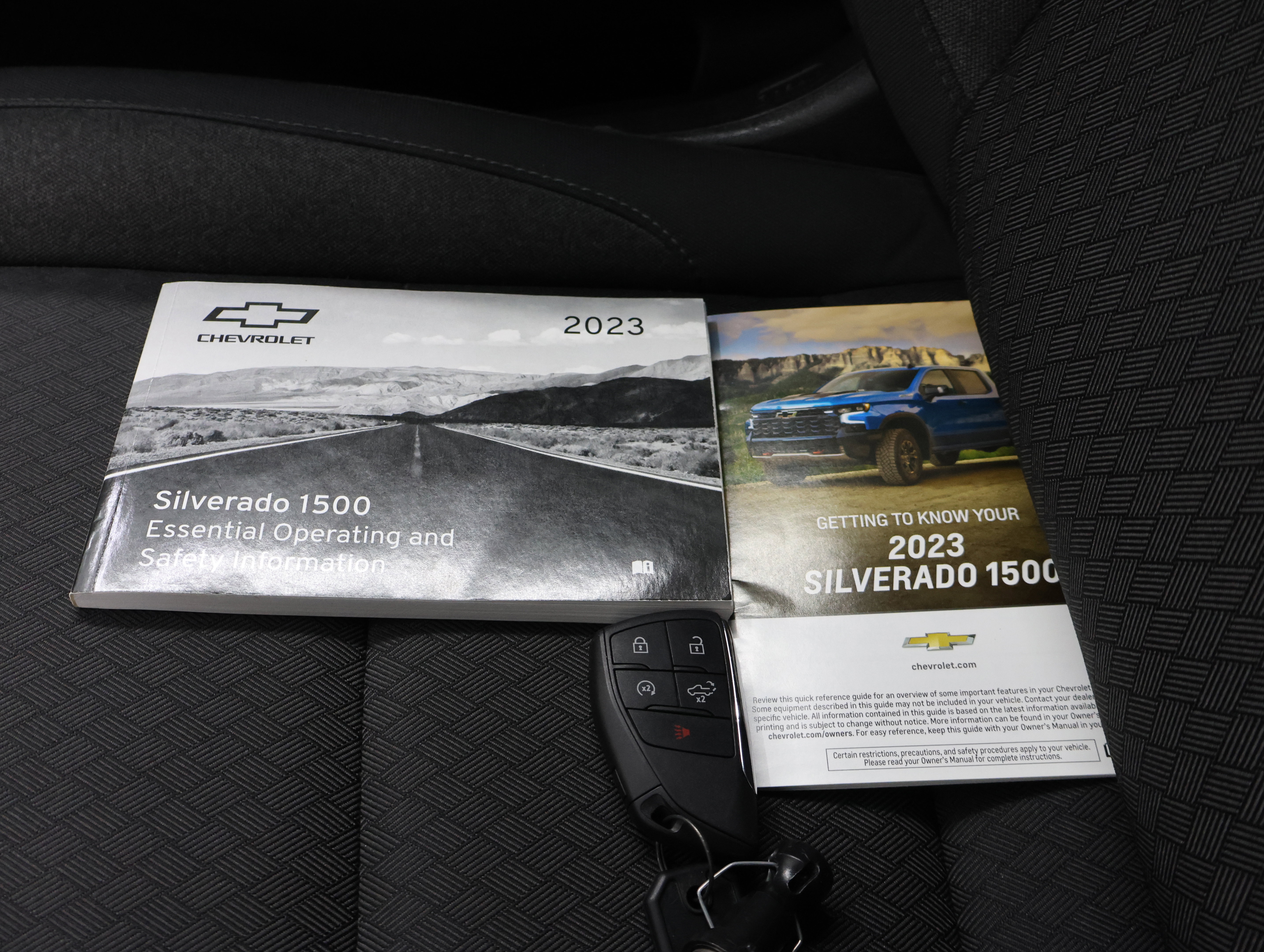 Used 2023 Chevrolet Silverado 1500 RST AWD/4WD image 50