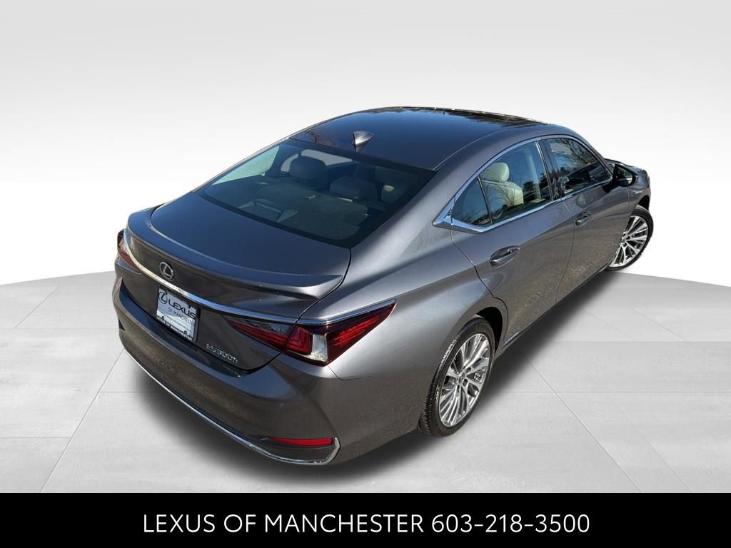 Used 2021 Lexus ES 300h w/ Premium Package image 6