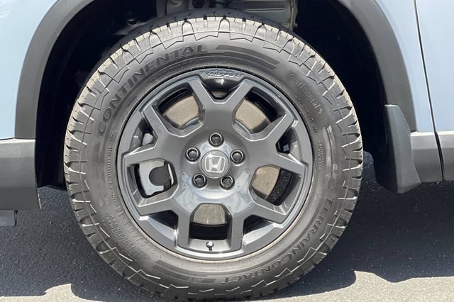 Used 2025 Honda Pilot TrailSport image 29