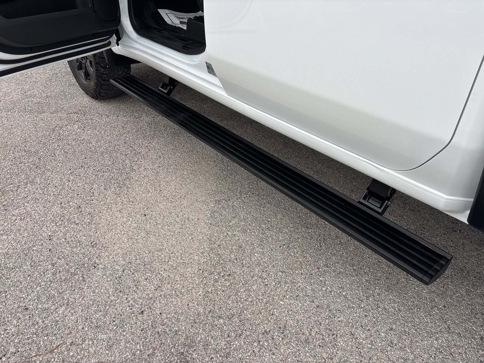 Used 2026 GMC Sierra 2500 AT4 w/ AT4 Premium Plus Package image 10