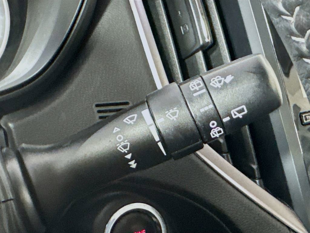 Used 2020 Subaru Forester Limited w/ Popular Package #3 image 13