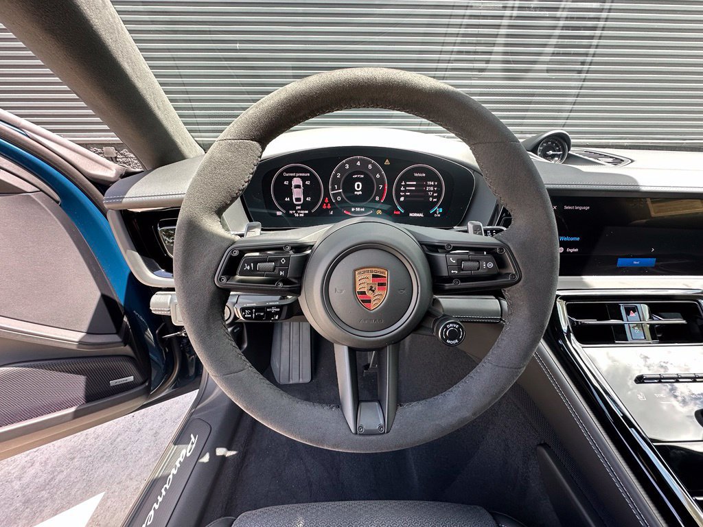 Used 2026 Porsche Panamera GTS AWD/4WD image 24