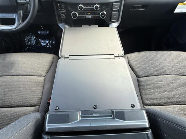 New 2025 Ford F150 XLT image 19