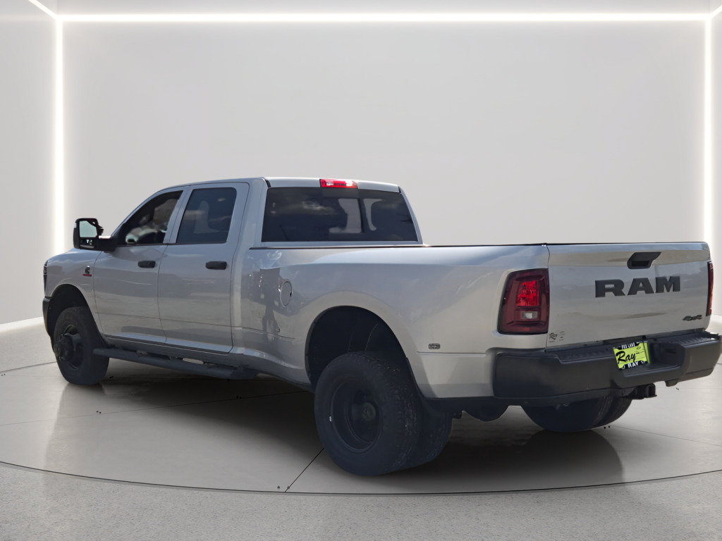 New 2026 RAM 3500 Tradesman AWD/4WD image 17