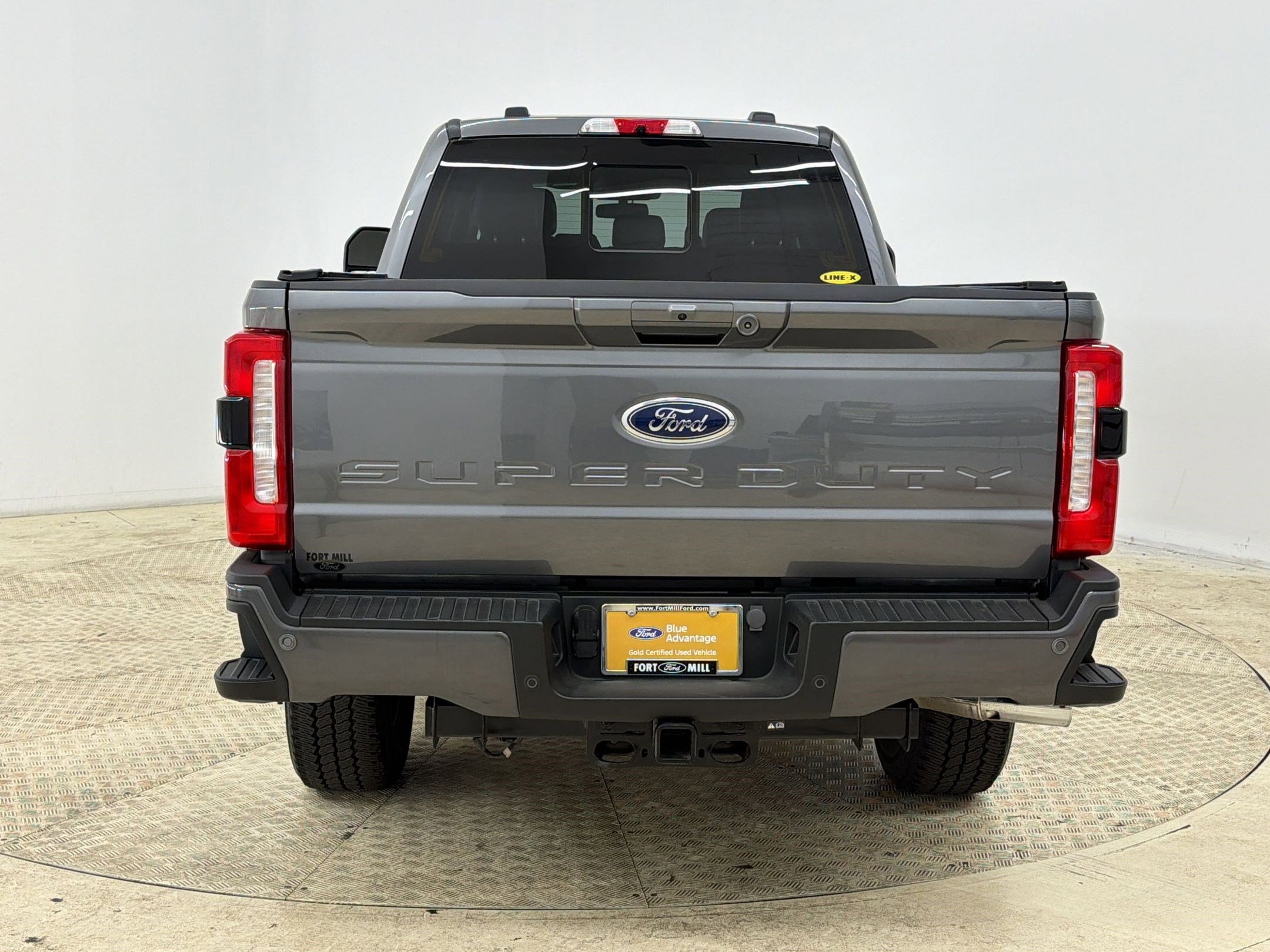 Certified 2024 Ford F250 Lariat w/ Lariat Ultimate Package AWD/4WD image 10