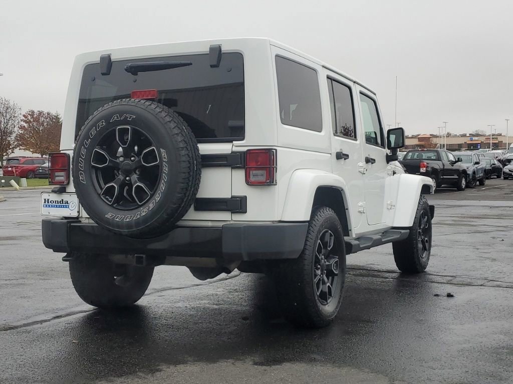 Used 2018 Jeep Wrangler Unlimited Sahara image 7