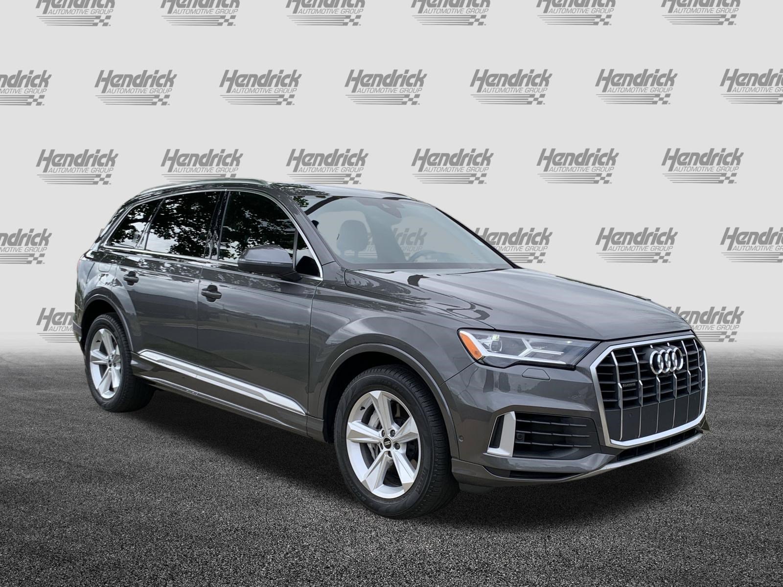 Used 2021 Audi Q7 3.0T Premium w/ Convenience Package AWD/4WD image 2
