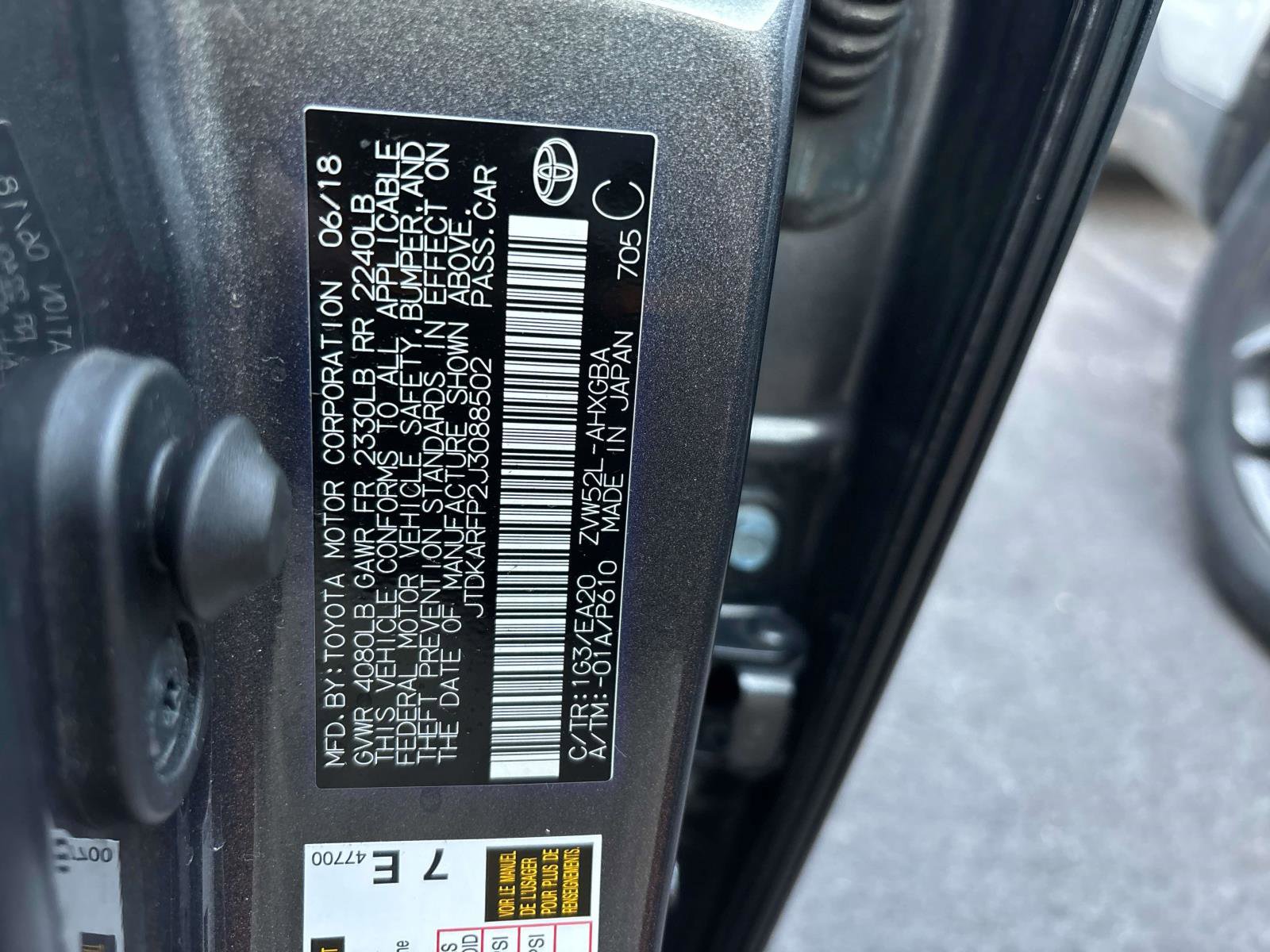 Used 2018 Toyota Prius Prime Premium w/ Carpet Mat Package FWD image 25