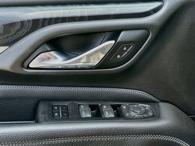 Used 2021 GMC Yukon Denali w/ Denali Premium Package AWD/4WD image 19