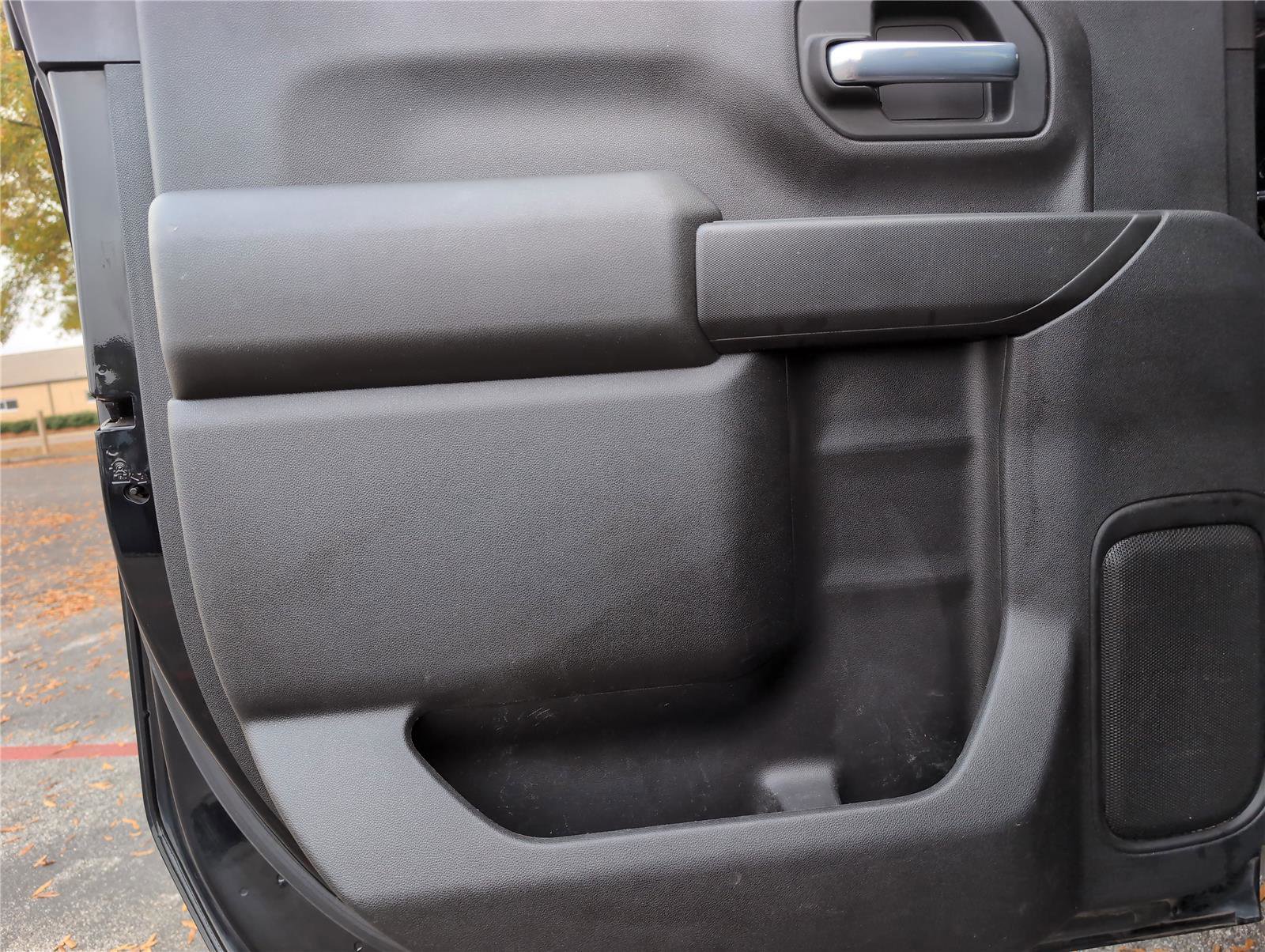 Used 2021 Chevrolet Silverado 2500 LT w/ Midnight Edition image 28