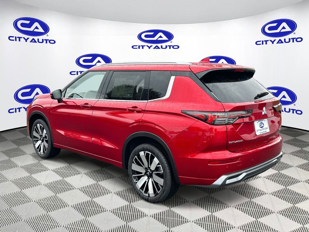 New 2025 Mitsubishi Outlander SEL image 5