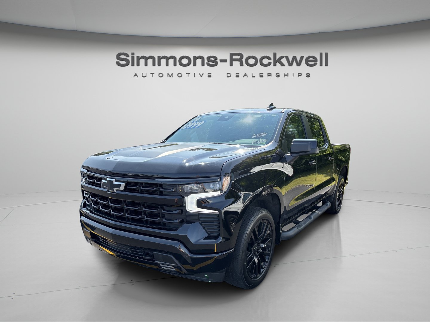 Used 2024 Chevrolet Silverado 1500 RST w/ Rally Edition AWD/4WD image 7