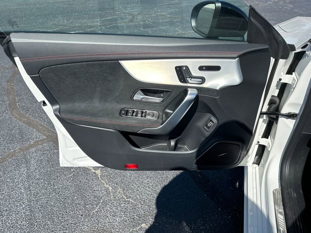 Certified 2025 Mercedes-Benz CLA 35 AMG 4MATIC image 10