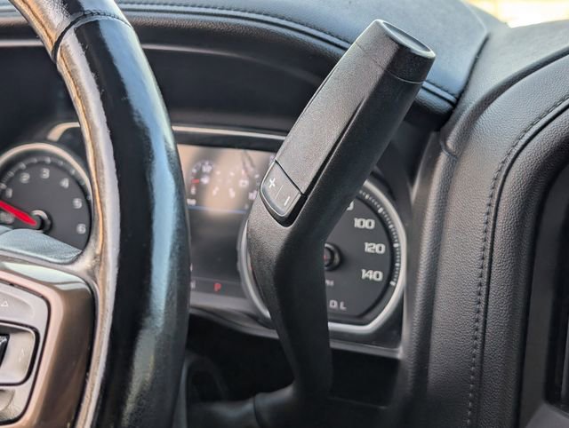 Used 2020 Chevrolet Silverado 1500 High Country w/ Technology Package image 19