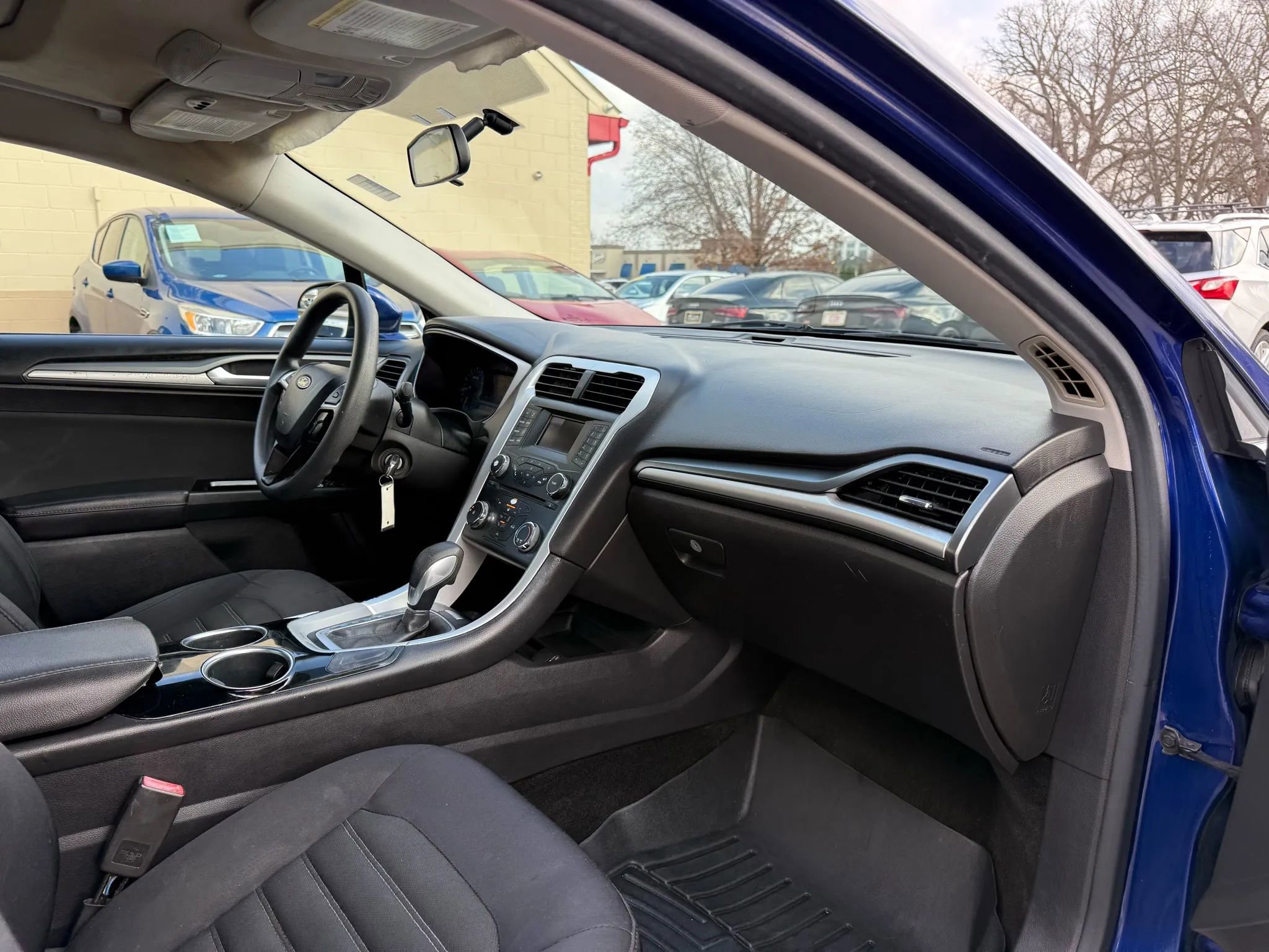 Used 2013 Ford Fusion SE image 19