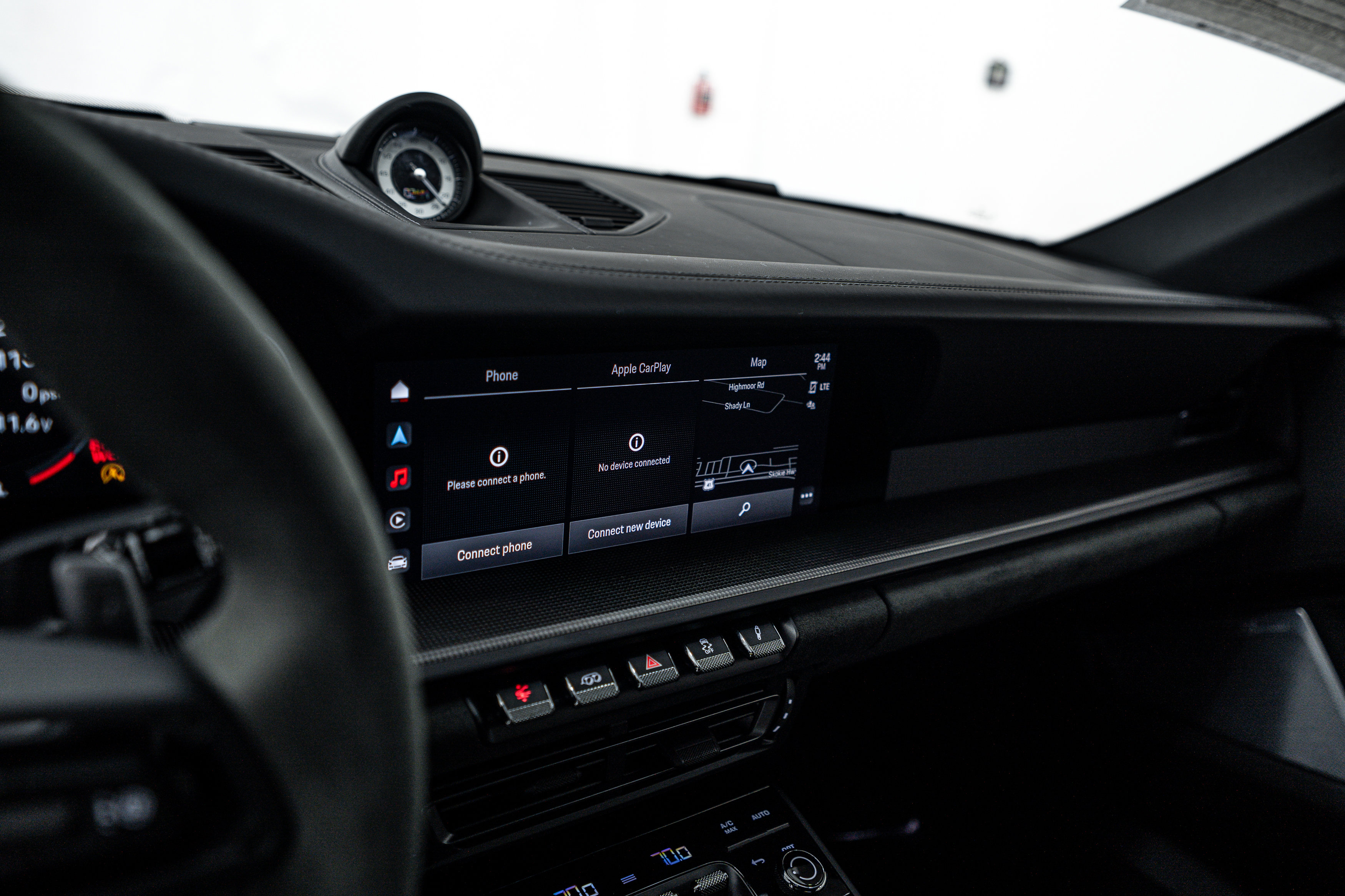 Certified 2024 Porsche 911 Carrera GTS image 19