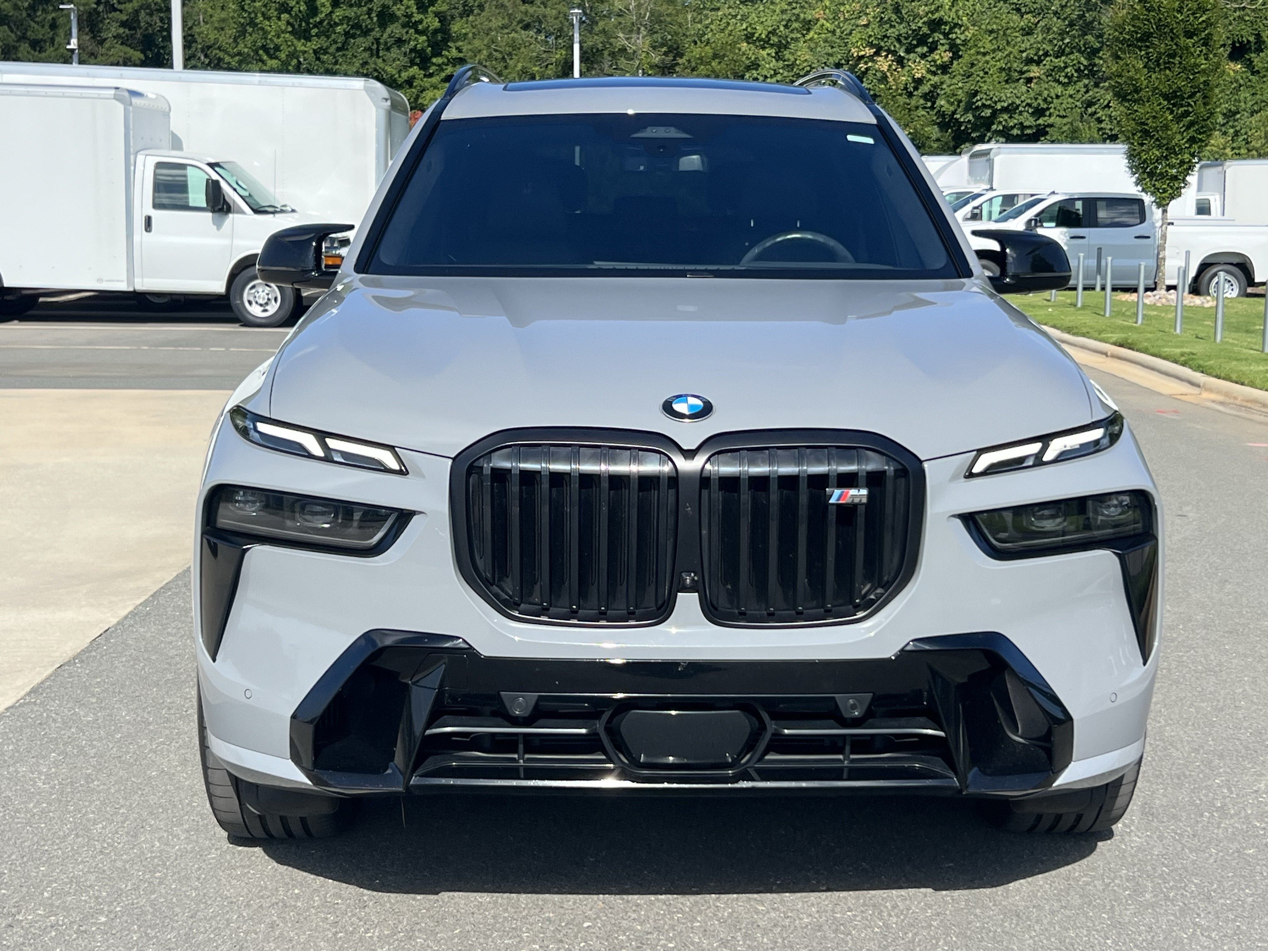 Used 2024 BMW X7 M60i w/ Executive Package AWD/4WD image 4
