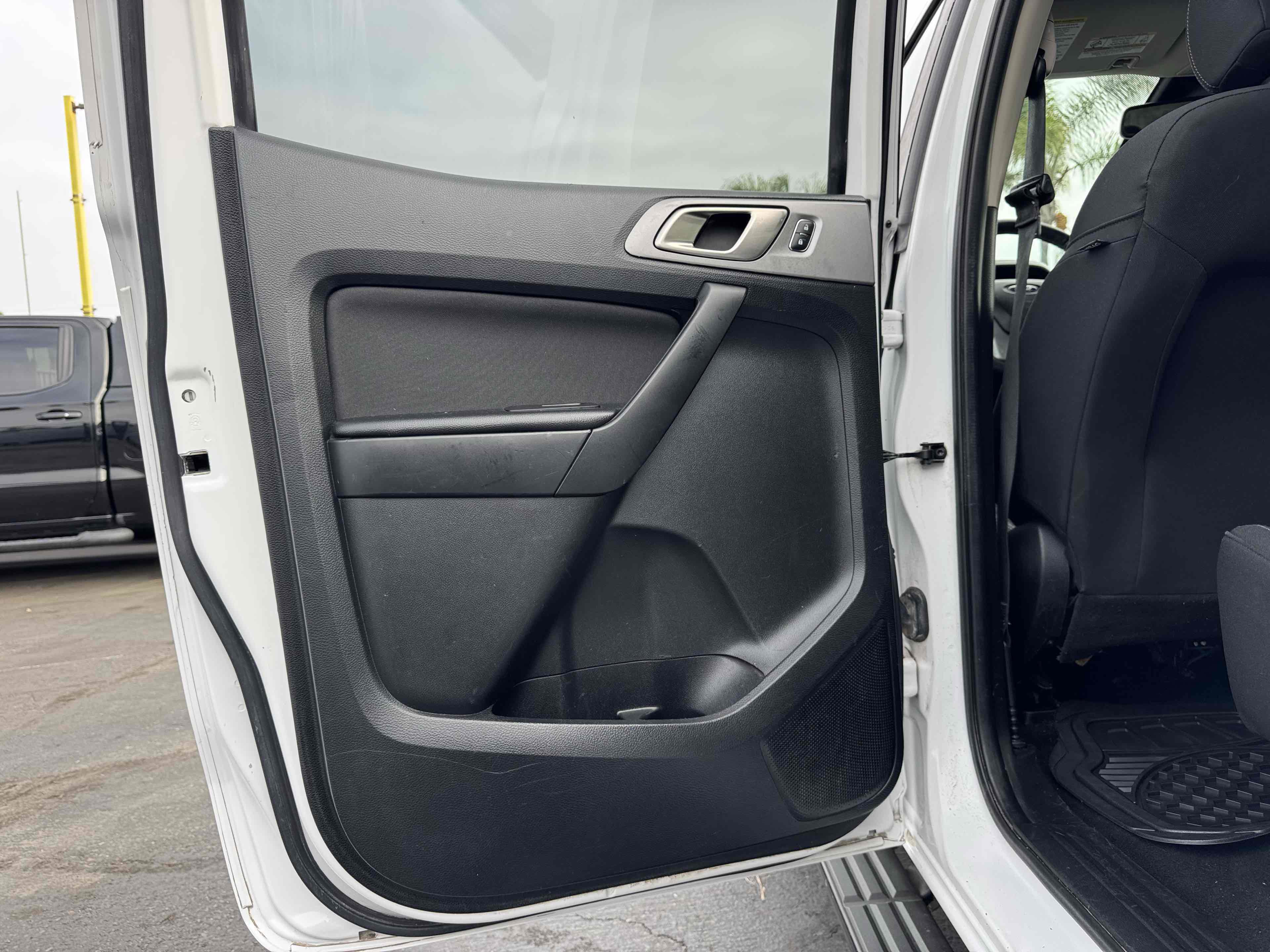 Used 2019 Ford Ranger XLT w/ Equipment Group 301A Mid RWD image 33
