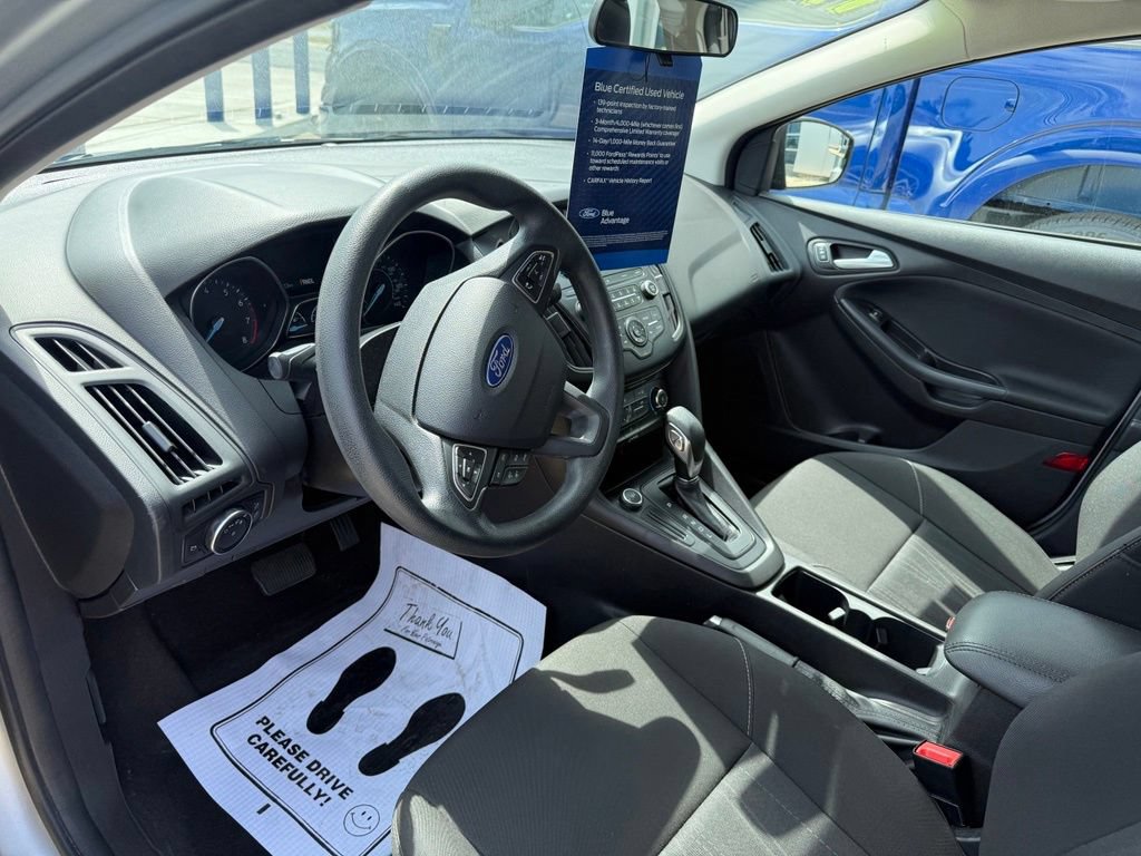Certified 2017 Ford Focus SE FWD image 17