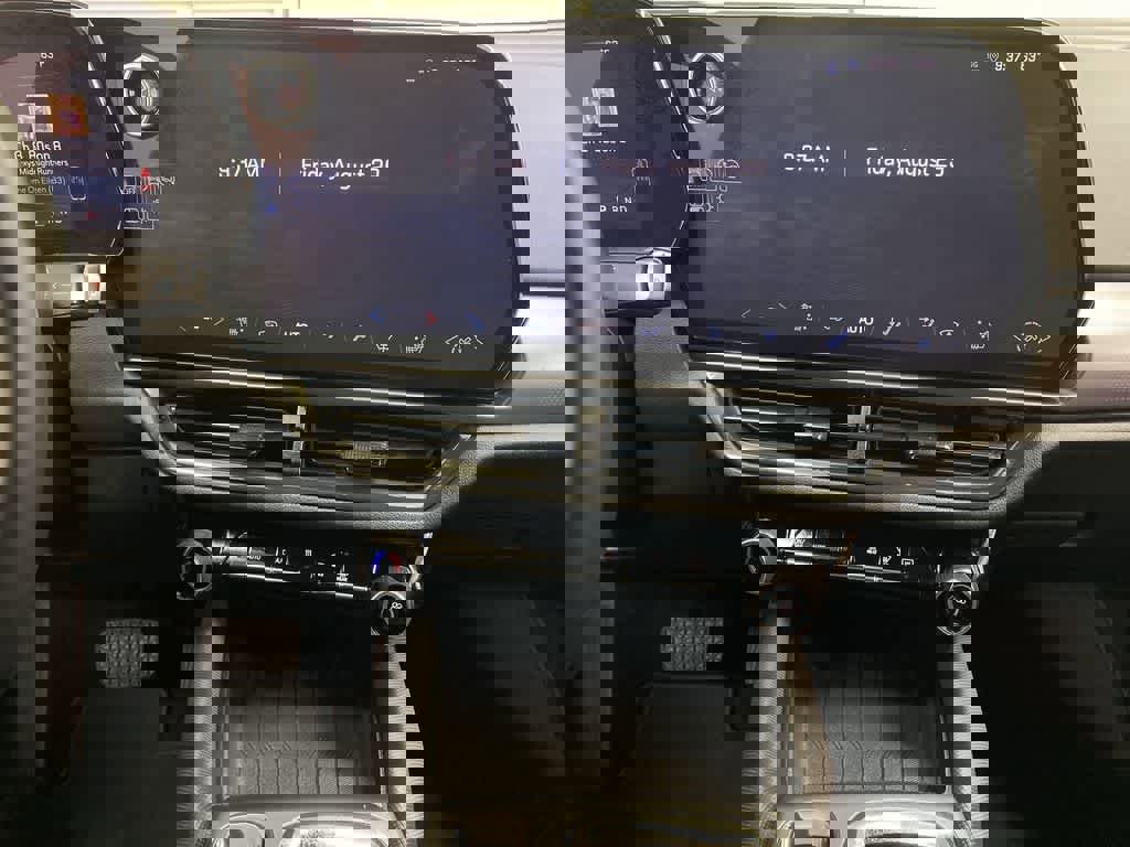 Used 2024 Chevrolet Equinox EV RS image 25