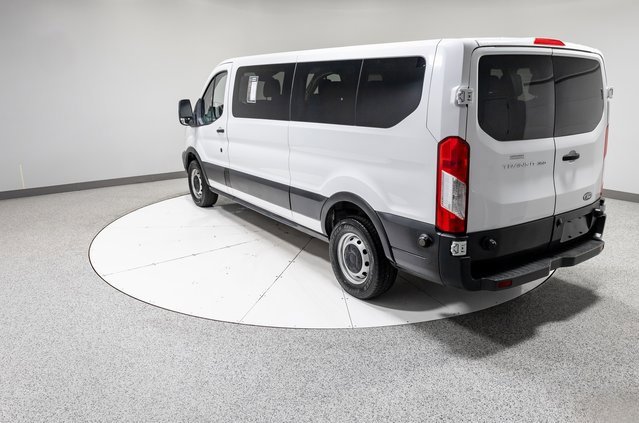Used 2019 Ford Transit 350 XL image 27